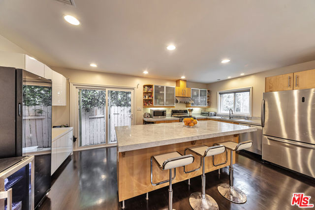 3938 Tracy Street, Los Angeles CA: https://media.crmls.org/mediaz/e7450967-48e7-493d-bfcf-73adb3ad8a4b.jpg