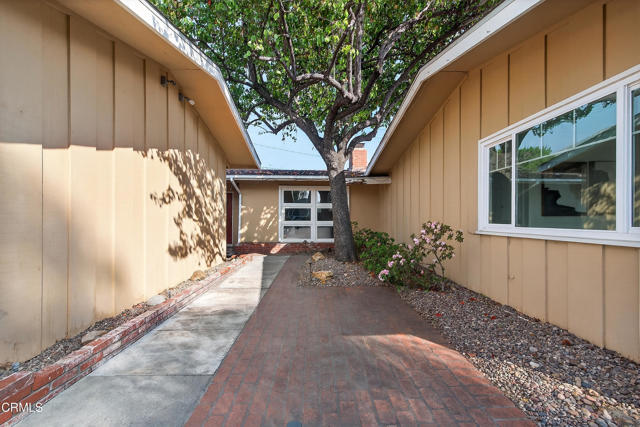 Detail Gallery Image 31 of 32 For 1220 Tropical Ave, Pasadena,  CA 91107 - 5 Beds | 3 Baths