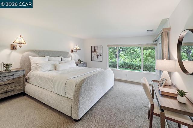 Image 28 of 58 For 925 Terra California Dr  6