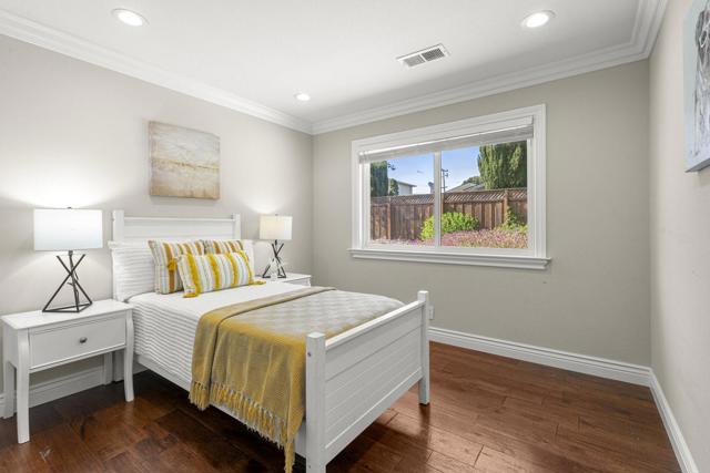 3887 Acapulco Drive, Campbell CA: https://media.crmls.org/mediaz/e7464d91-bb4a-48bb-88dc-2e570dfc6449.jpg