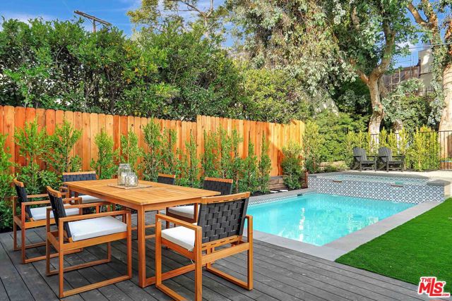 8617 Rugby Drive, West Hollywood CA: https://media.crmls.org/mediaz/e7465c93-3b25-4e8d-ad1f-2b3ae7306d28.jpg