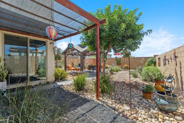 33039 Saint Emilion Court, Winchester CA: https://media.crmls.org/mediaz/e746b306-ba5f-4e07-b9fa-d20c87ee41b1.jpg