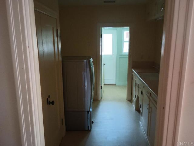 Image 11 of 27 For 3161 Shue Place