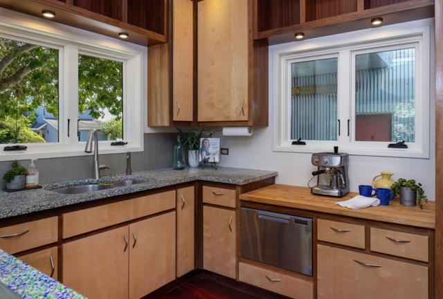 240 Sunset Avenue, Santa Cruz CA: https://media.crmls.org/mediaz/e747fdd6-4ec1-4316-8486-04e66e32d07b.jpg