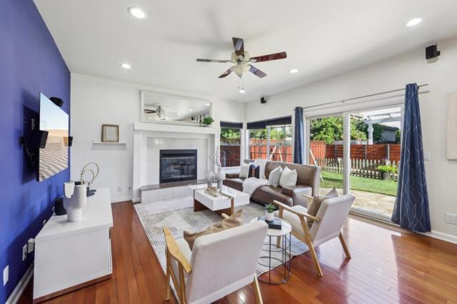 3002 Magnum Drive, San Jose CA: https://media.crmls.org/mediaz/e74a23bb-929e-4898-94f9-134b7ffb1ddb.jpg