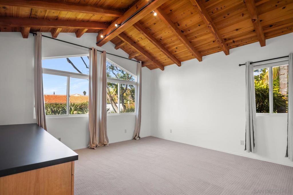 MLS #250041429SD image #14