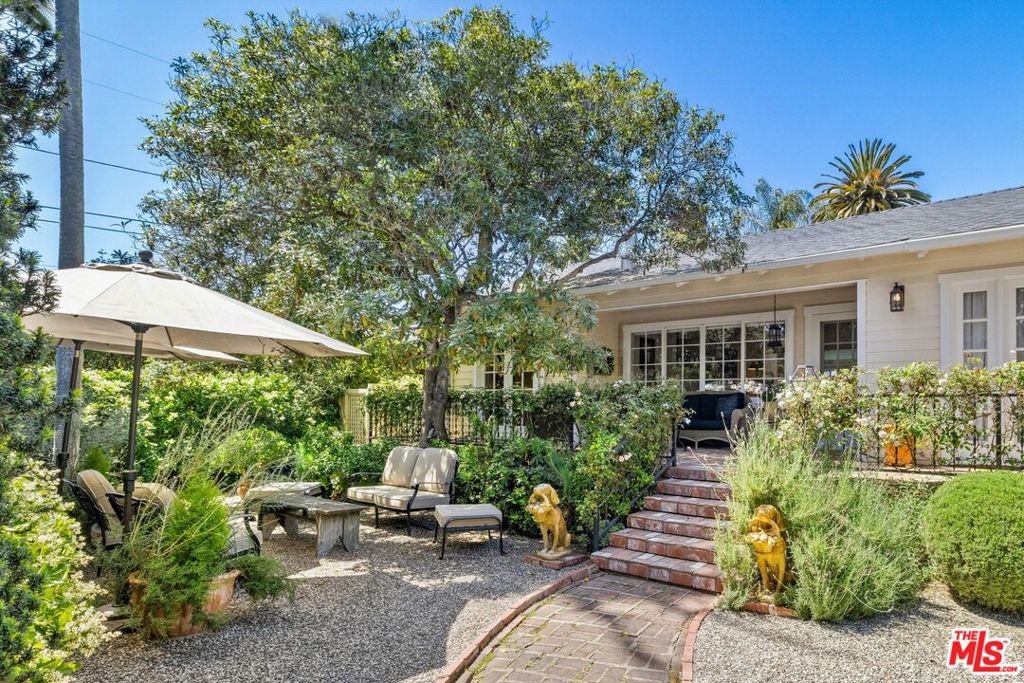1520 Willina Lane