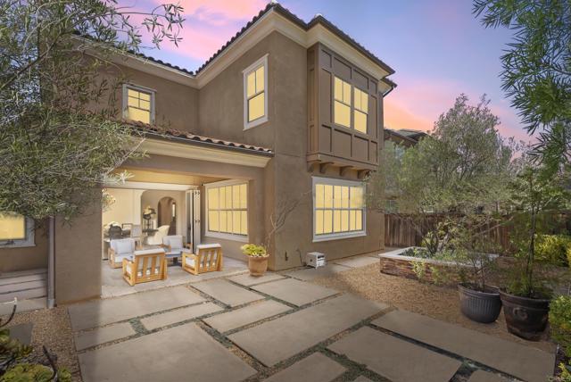 3619 N Fork Ave, Carlsbad CA: https://media.crmls.org/mediaz/e74ce64c-5bdb-4172-87d4-f3cf27a49c00.jpg