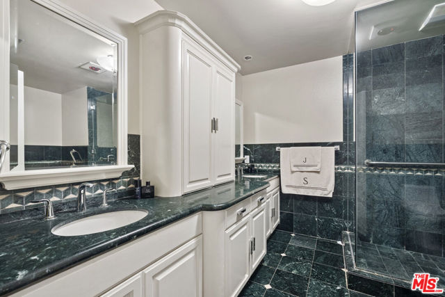 8455 Fountain Avenue, West Hollywood CA: https://media.crmls.org/mediaz/e74dbe2b-5ba1-47c9-b47f-69189c5fb038.jpg