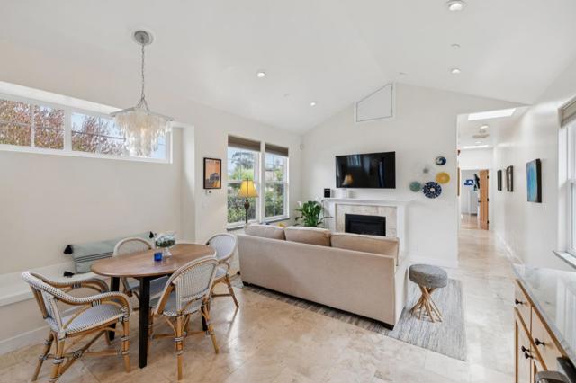 484 Poplar Street, Half Moon Bay CA: https://media.crmls.org/mediaz/e74e13f7-7f6f-44ce-98e4-153b1b330dfa.jpg