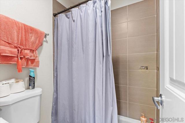 1059 Buena Vista Way, Chula Vista CA: https://media.crmls.org/mediaz/e74e534a-9c43-4410-88d3-e22ca9d61ac4.jpg