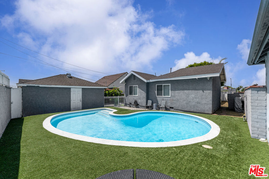 E74Ea12D 2F25 4290 8E73 Ca936E0F947E 10236 S 1St Avenue, Inglewood, Ca 90303 &Lt;Span Style='BackgroundColor:transparent;Padding:0Px;'&Gt; &Lt;Small&Gt; &Lt;I&Gt; &Lt;/I&Gt; &Lt;/Small&Gt;&Lt;/Span&Gt;