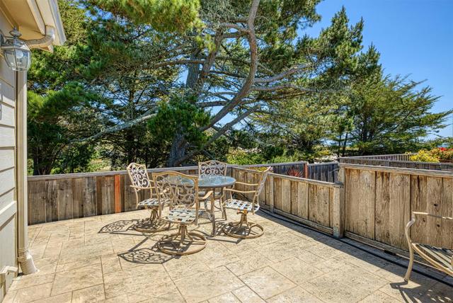 2395 Delaware Avenue, Santa Cruz CA: https://media.crmls.org/mediaz/e74eefab-542b-418b-a996-f38b9a7657f9.jpg