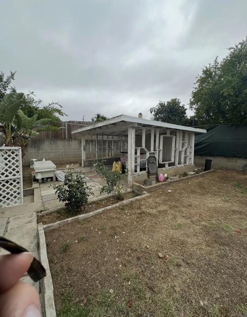 3766 King, La Mesa CA: https://media.crmls.org/mediaz/e74fed50-ebd0-498d-98df-621939dfc140.jpg