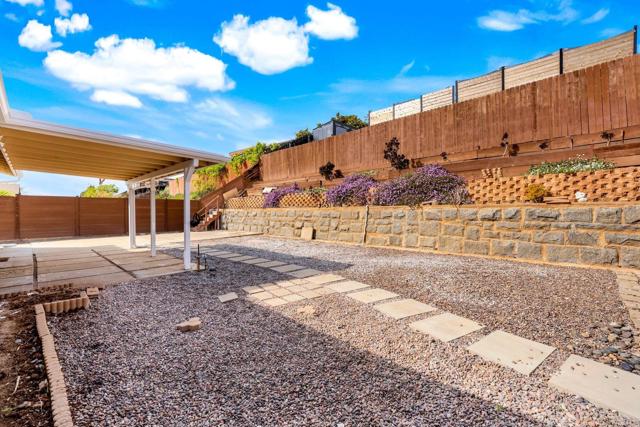9121 Heatherdale Street, Santee CA: https://media.crmls.org/mediaz/e7502508-3320-48cf-81c1-fbdedcb9f870.jpg