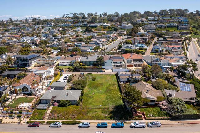 Image 20 of 35 For 741 Sunset Cliffs Boulevard