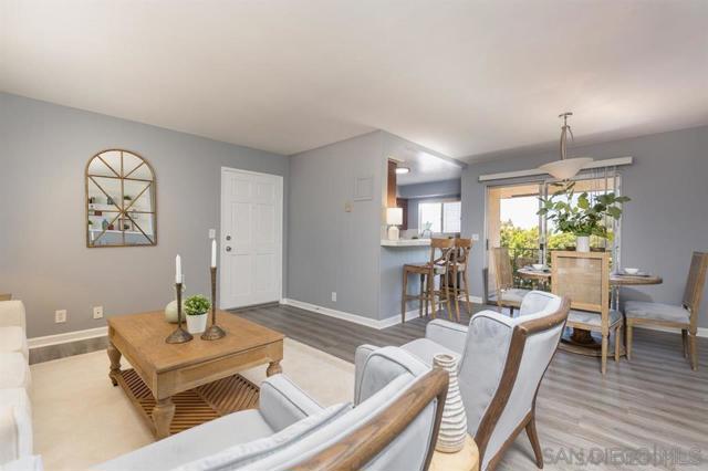 4800 Williamsburg Lane, La Mesa CA: https://media.crmls.org/mediaz/e750eb67-dca5-4440-b876-ea88799e21ea.jpg