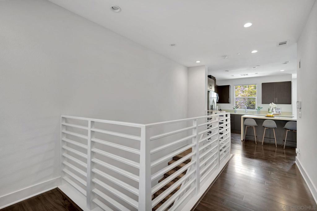 MLS #250036942SD image #5