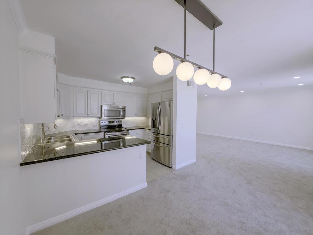 3939 Illinois St. - photo 9