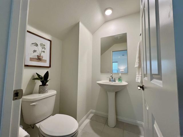 Detail Gallery Image 17 of 59 For 2612 Yuzu St, Spring Valley,  CA 91977 - 3 Beds | 2/1 Baths
