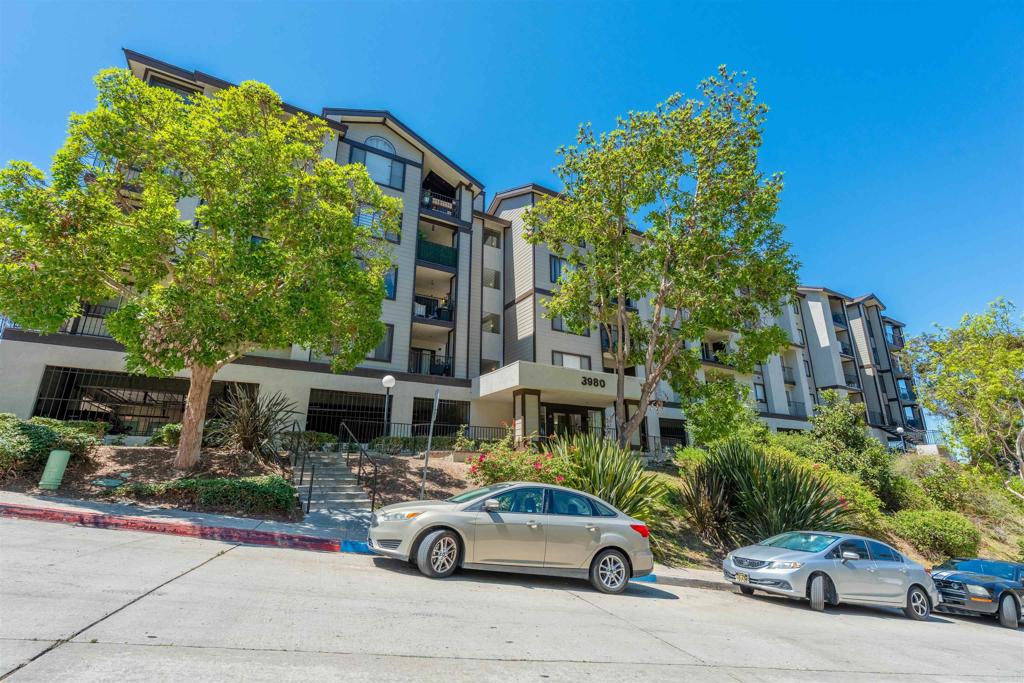 3980 Faircross Place #11