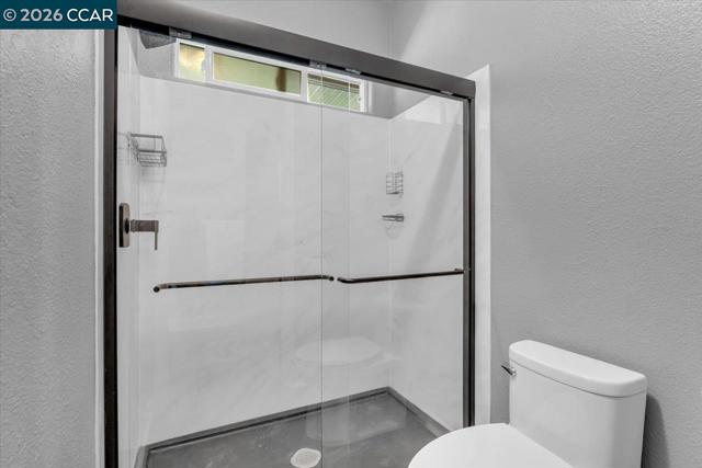 Image 19 of 33 For 19388 Bonanza King Dr