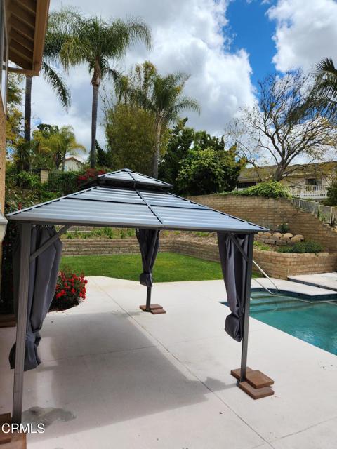 13644 Deering Lane, Moorpark CA: https://media.crmls.org/mediaz/e755a133-6118-4ef7-babc-b0efe4901f6f.jpg