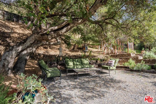 21330 Encina Road photo 21