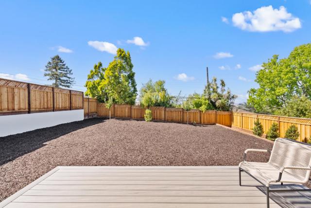 310 W 39th Avenue, San Mateo CA: https://media.crmls.org/mediaz/e75707af-c46a-4b7a-97e9-86d891ee7cbd.jpg