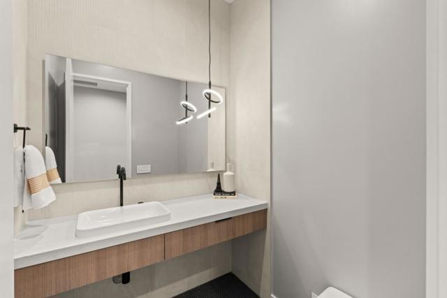 90 Crescent Drive, Palo Alto CA: https://media.crmls.org/mediaz/e759a463-6dce-48f0-9cd7-40d21feb5440.jpg