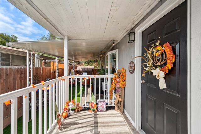 Image 9 of 41 For 9902 Jamacha Blvd  107