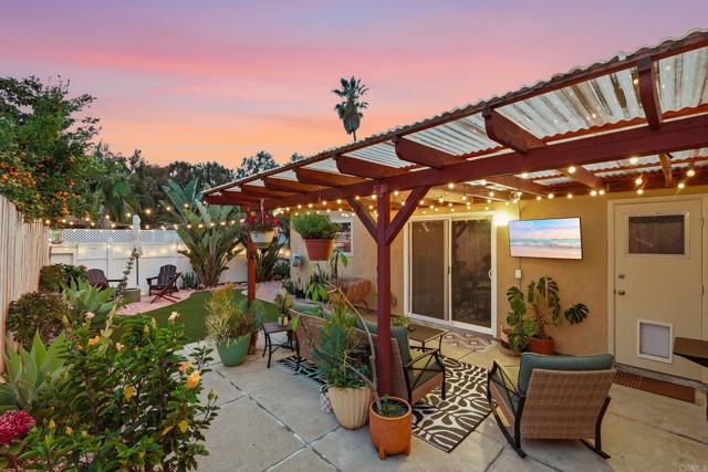 Detail Gallery Image 37 of 39 For 102 Magdalena Dr, Oceanside,  CA 92057 - 2 Beds | 1 Baths