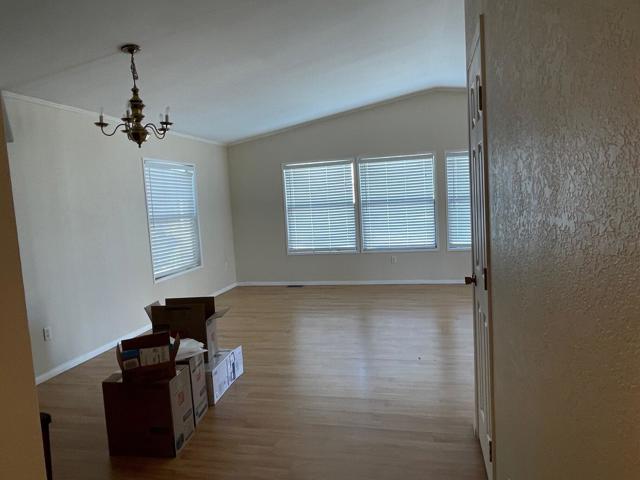 11.4 dining area