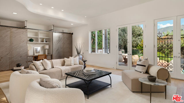 23349 Malibu Colony Road, Malibu CA: https://media.crmls.org/mediaz/e75ad168-c9ab-4b5f-b37f-b637f6e6abf5.jpg