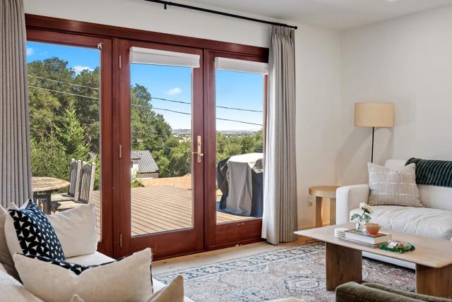 1714 Highland Place Dr, Paso Robles CA: https://media.crmls.org/mediaz/e75d413d-790c-430c-a0f2-e73bb3413ece.jpg