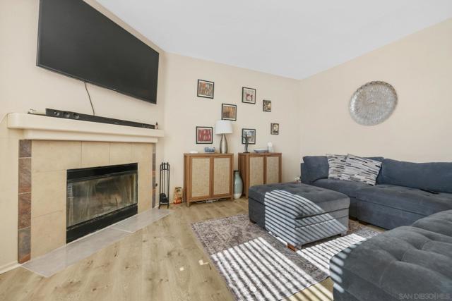 29737 Northshore, Menifee CA: https://media.crmls.org/mediaz/e75e375a-6dad-4290-890f-5b7126498101.jpg