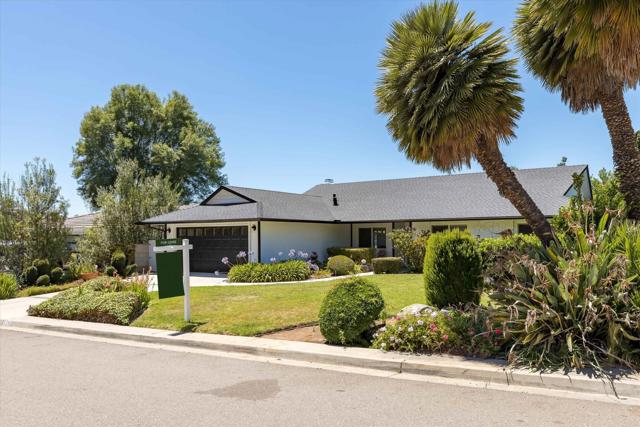 Detail Gallery Image 2 of 52 For 1304 San Julian Dr, San Marcos,  CA 92078 - 3 Beds | 2 Baths