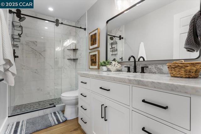 1310 Sutter Creek Ln, San Ramon CA: https://media.crmls.org/mediaz/e75f6da4-48a4-4052-ae85-07758ce0f8c4.jpg
