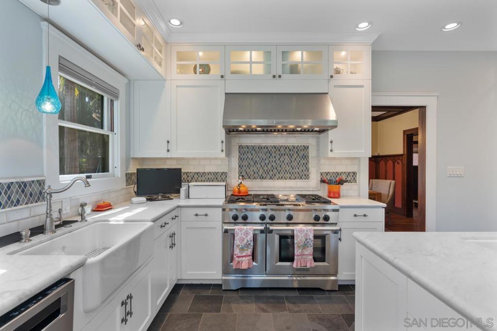 MLS #250040372SD image #23