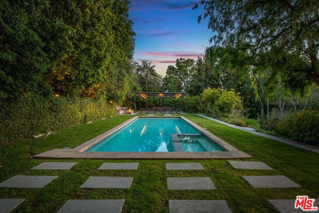 Drew Fenton | 422 Parkwood Drive Los Angeles CA | MLS: 7209274