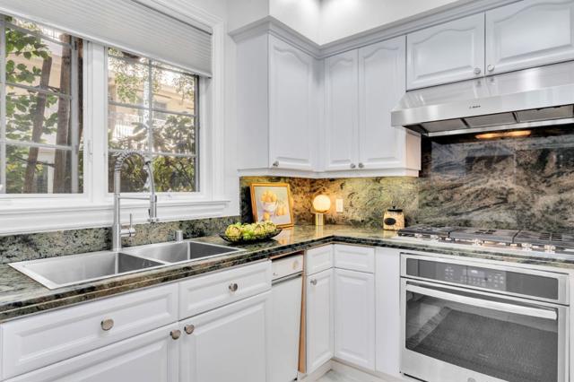 153 N San Mateo Drive, San Mateo CA: https://media.crmls.org/mediaz/e7616e82-6f24-436c-a080-ea436246f262.jpg