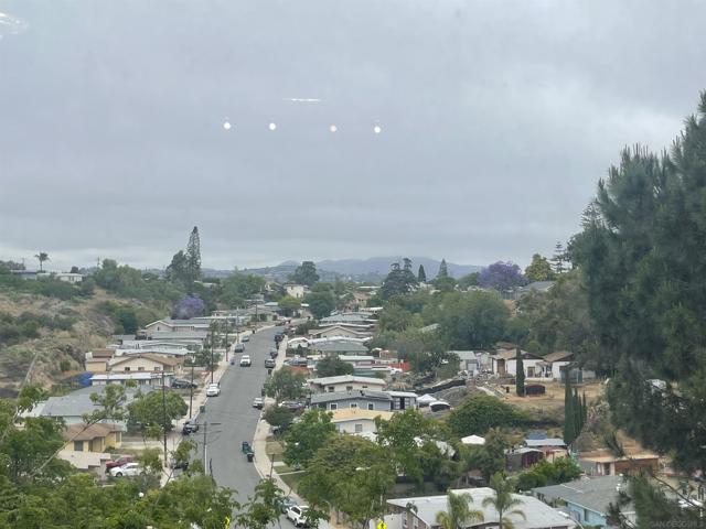 6034 Dwight St, San Diego CA: https://media.crmls.org/mediaz/e761b55a-e9ad-4be0-81fb-e968211bfe19.jpg
