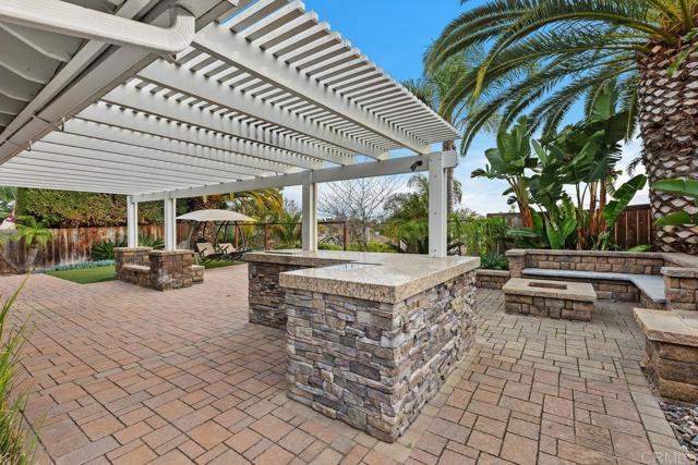 Detail Gallery Image 37 of 48 For 1634 Cottage Glen Ct, Encinitas,  CA 92024 - 4 Beds | 3 Baths