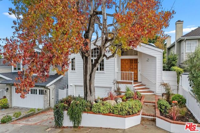 2200 Poinsettia Avenue, Manhattan Beach, California 90266, 3 Bedrooms Bedrooms, ,3 BathroomsBathrooms,Residential,Sold,Poinsettia,25620737