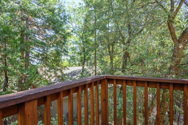 18861 Lookout Drive, Twain Harte CA: https://media.crmls.org/mediaz/e76378b1-2b50-456d-9c02-92244c9419ee.jpg