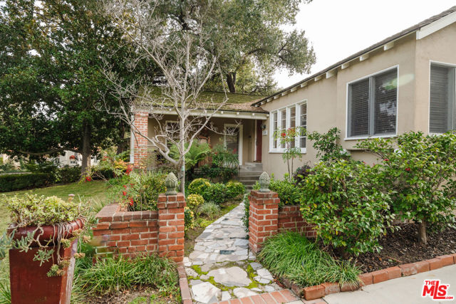 2309 Hermosita Drive photo 2