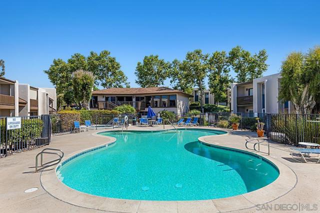 5350 Baltimore Dr, La Mesa CA: https://media.crmls.org/mediaz/e764456f-ac9d-4db9-a75c-9ed4b975923d.jpg