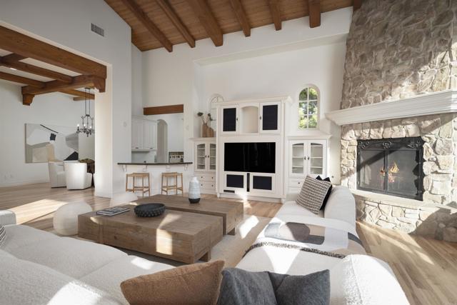 Detail Gallery Image 14 of 34 For 6725 Calle Ponte Belle, Rancho Santa Fe,  CA 92091 - 5 Beds | 5/1 Baths