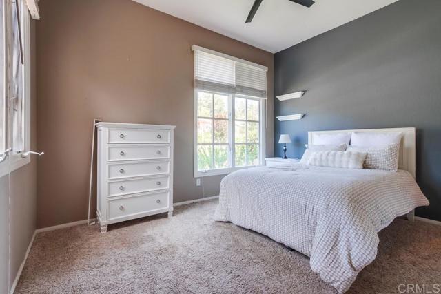 375 Camino Bailen, Escondido CA: https://media.crmls.org/mediaz/e7652b88-48b8-4b9e-8d31-8836b35bccd6.jpg