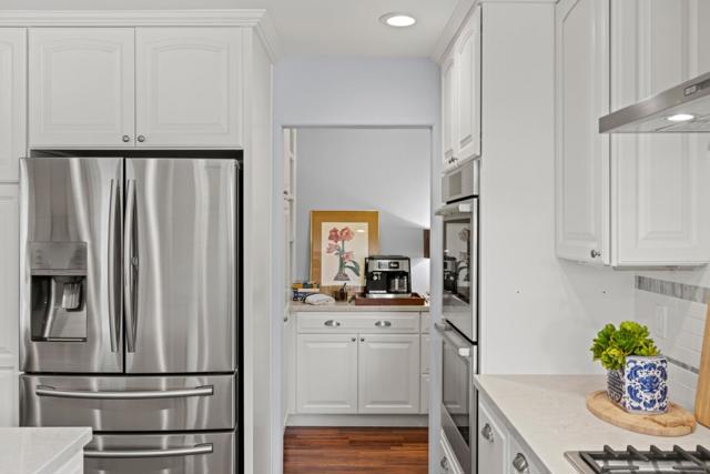 867 Grove Street, Monterey CA: https://media.crmls.org/mediaz/e7664527-8b9a-4701-8ca8-2ad4310f73bc.jpg